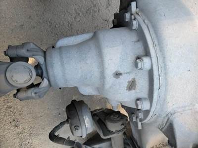 Meritor-Rockwell MR2014X Rear Differential for a Freightliner Cascadia 125