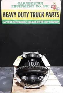 Meritor-Rockwell MR2014X Rear Differential for a Volvo VNL
