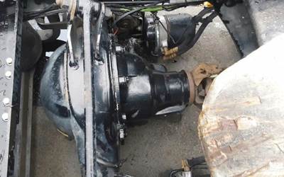 Meritor-Rockwell MR2014X Rear Differential for a Mack CXU613
