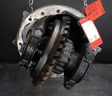 Meritor-Rockwell MR2014X Rear Differential for a Volvo VNL670