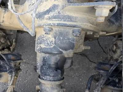 Meritor-Rockwell MR2014X Rear Differential for a Volvo VNM