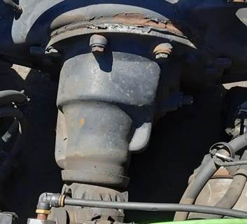 Meritor-Rockwell MR2014X Rear Differential for a Freightliner Cascadia 125