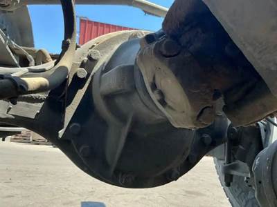 Meritor-Rockwell MR2014X Rear Differential for a Freightliner Cascadia 125