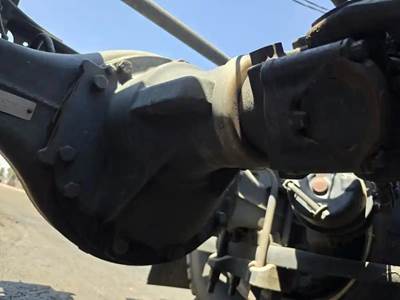 Meritor-Rockwell MR2014X Rear Differential for a International RH613