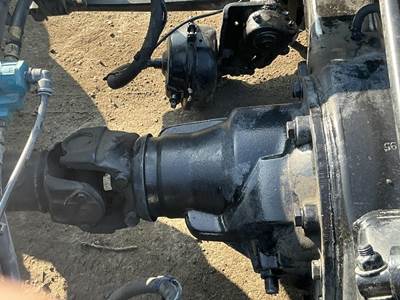 Meritor-Rockwell MR2014X Rear Differential for a Freightliner Cascadia 113