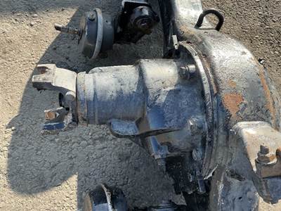 Meritor-Rockwell MR2014X Rear Differential for a Freightliner CASCADIA