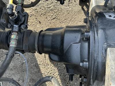 Meritor-Rockwell MR2014X Rear Differential for a International RH613