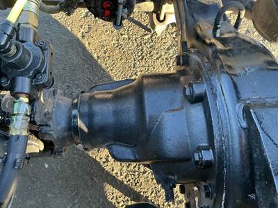 Meritor-Rockwell MR2014X Rear Differential for a International RH613