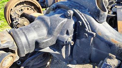 Meritor-Rockwell MR2014X Rear Differential for a Mack CXU613