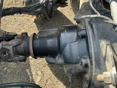 Meritor-Rockwell MR2014X Rear Differential for a Volvo VNM