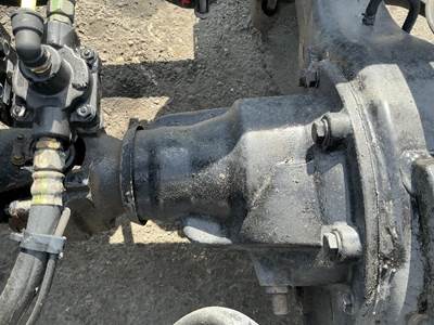 Meritor-Rockwell MR2014X Rear Differential for a International RH613