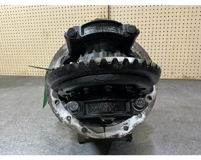 Meritor-Rockwell MR2014X Rear Differential for a Freightliner Cascadia 125