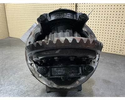 Meritor-Rockwell MR2014X Rear Differential for a Freightliner Cascadia 125