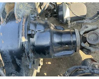 Meritor-Rockwell MR2014X Rear Differential for a Mack CXU613