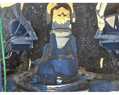 Meritor-Rockwell MR2014X Rear Differential for a Mack CXU613