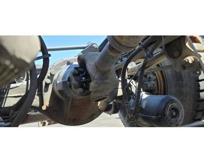 Meritor-Rockwell MR2014X Rear Differential for a Mack CXU613