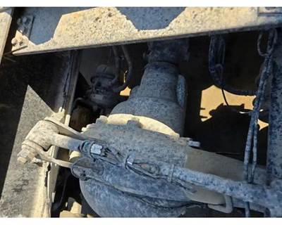 Meritor-Rockwell MR2014X Rear Differential for a Volvo VNL