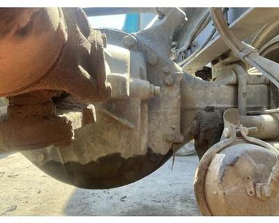 Meritor-Rockwell MR2014X Rear Differential for a Freightliner CASCADIA