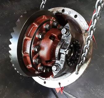 Meritor-Rockwell MS113 Rear Differential for a Workhorse W42