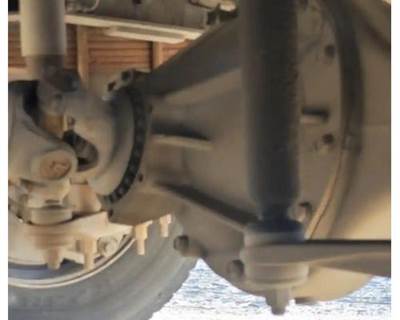 Meritor-Rockwell MS113 Rear Differential for a Freightliner MT45 Chassis