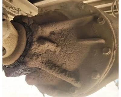 Meritor-Rockwell MS113 Rear Differential for a Freightliner MT45 Chassis