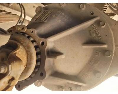 Meritor-Rockwell MS113 Rear Differential for a Freightliner MT45 Chassis