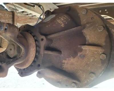 Meritor-Rockwell MS113 Rear Differential for a Freightliner MT45 Chassis