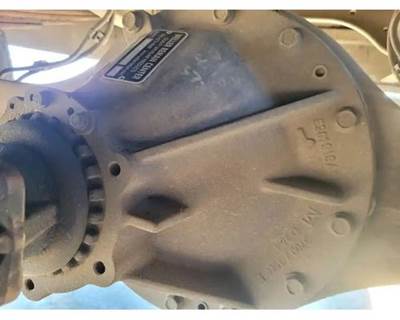 Meritor-Rockwell MS113 Rear Differential for a Freightliner MT45 Chassis