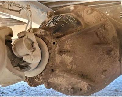 Meritor-Rockwell MS113 Rear Differential for a Freightliner MT45 Chassis