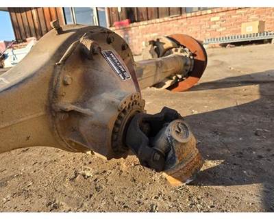 Meritor-Rockwell MS113 Rear Differential for a Freightliner MT45 Chassis