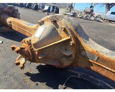 Meritor-Rockwell MS113 Rear Differential for a Freightliner MT45 Chassis