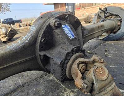 Meritor-Rockwell MS12113 Rear Differential for a Freightliner MT45 Chassis