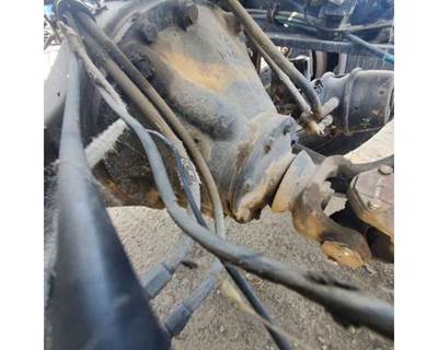 Meritor-Rockwell R170 Rear Differential for a Freightliner FL Cabover
