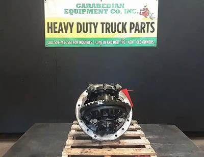 Meritor-Rockwell RR20145 Rear Differential for a Volvo VNM