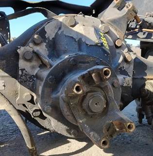 Meritor-Rockwell RR20145 Rear Differential for a Freightliner Cascadia 125