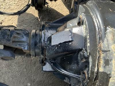 Meritor-Rockwell RR20145 Rear Differential for a Volvo VNL