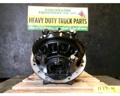 Meritor-Rockwell RR20145 Rear Differential for a Freightliner Cascadia 125