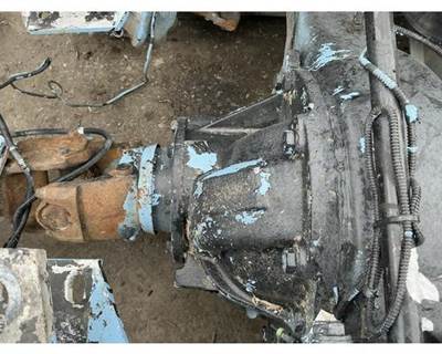 Meritor-Rockwell RR20145 Rear Differential for a Peterbilt 384