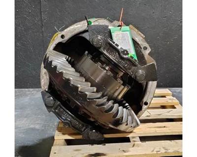 Meritor-Rockwell RR23160 Rear Differential for a White WIM