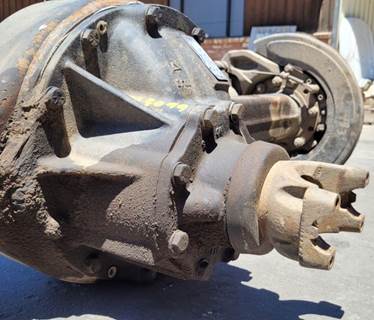 Meritor-Rockwell RS120 Rear Differential for a Freightliner MT55 Chassis