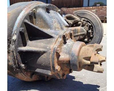 Meritor-Rockwell RS120 Rear Differential for a Freightliner MT55 Chassis