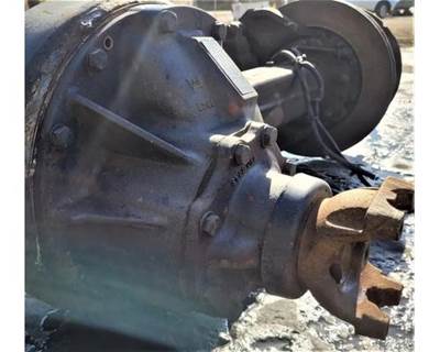 Meritor-Rockwell RS120 Rear Differential for a Freightliner MT45 Chassis