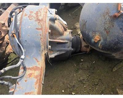 Meritor-Rockwell RS120 Rear Differential for a Freightliner MT55 Chassis