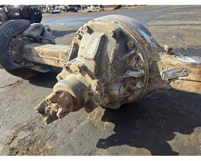 Meritor-Rockwell RS120 Rear Differential for a Freightliner MT45 Chassis