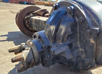 Meritor-Rockwell RS17145 Rear Differential for a Freightliner FL60