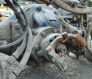 Meritor-Rockwell RS19144 Rear Differential for a Freightliner M2 106