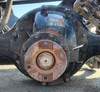 Meritor-Rockwell RS23160 Rear Differential for a Volvo VNR64T