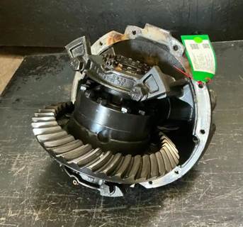 Meritor-Rockwell RS23160 Rear Differential for a Freightliner Cascadia 113