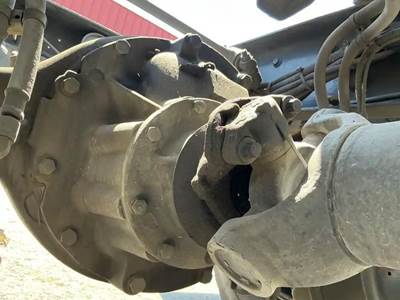 Meritor-Rockwell RS23160 Rear Differential for a Freightliner Cascadia 113