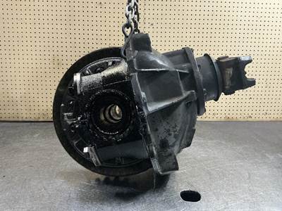 Meritor-Rockwell RS23160 Rear Differential for a Freightliner Cascadia 113